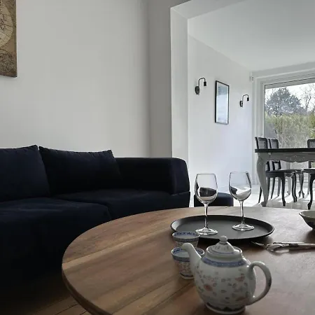 Paisible à Moulins: Charme Ancien, Jardin Clos, Centre Accessible - Fr-1-489-469 Casa vacanze