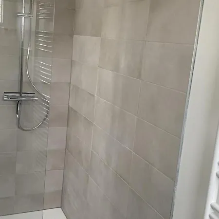 Paisible à Moulins: Charme Ancien, Jardin Clos, Centre Accessible - Fr-1-489-469 Casa vacanze Moulins (Allier)