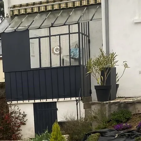 Maison Renovee A Avec Jardin Et Veranda - Fr-1-489-469 Gospodarstwo wiejskie *